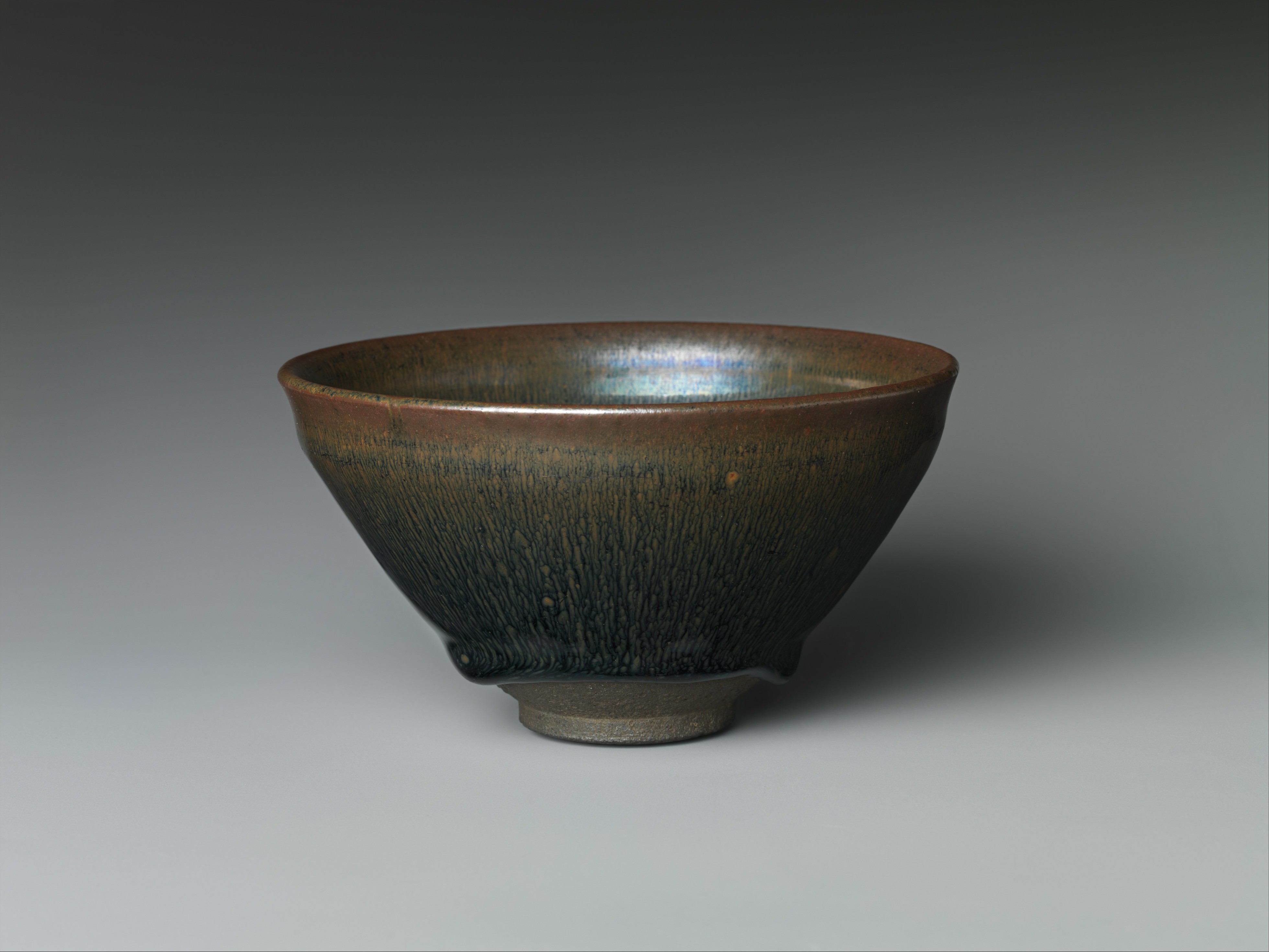 Original Metropolitan Museum photograph of the tea bowl, accession 91.1.226